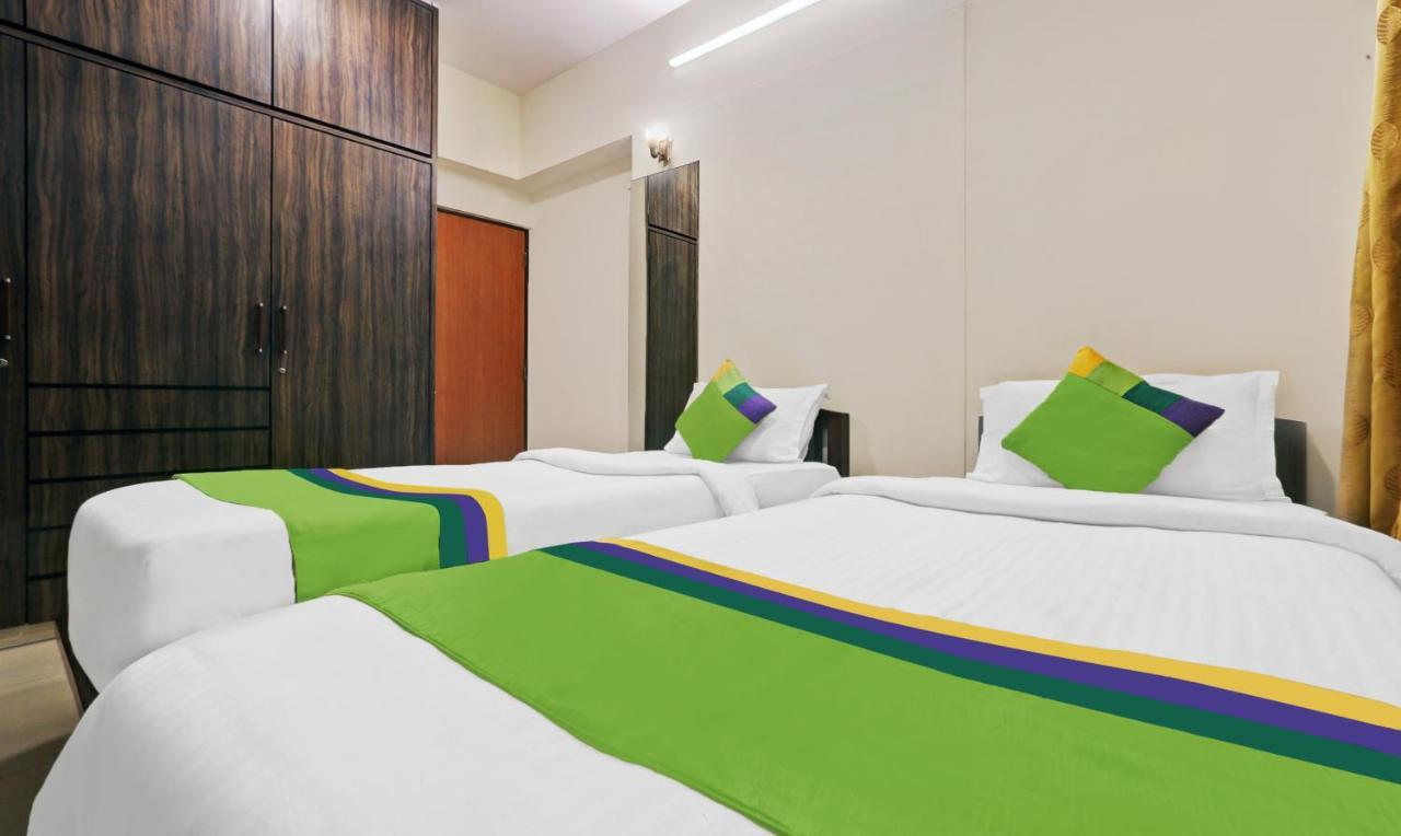 Treebo Trend Bandra Apartments Mumbai Bagian luar foto