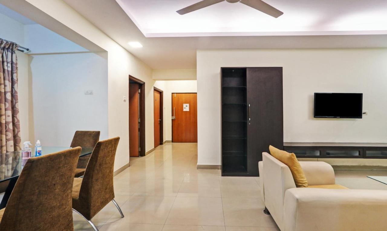Treebo Trend Bandra Apartments Mumbai Bagian luar foto