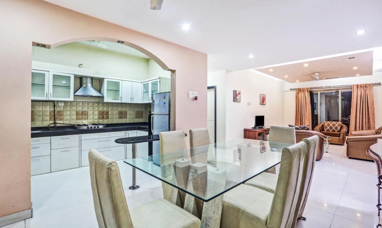 Treebo Trend Bandra Apartments Mumbai Bagian luar foto