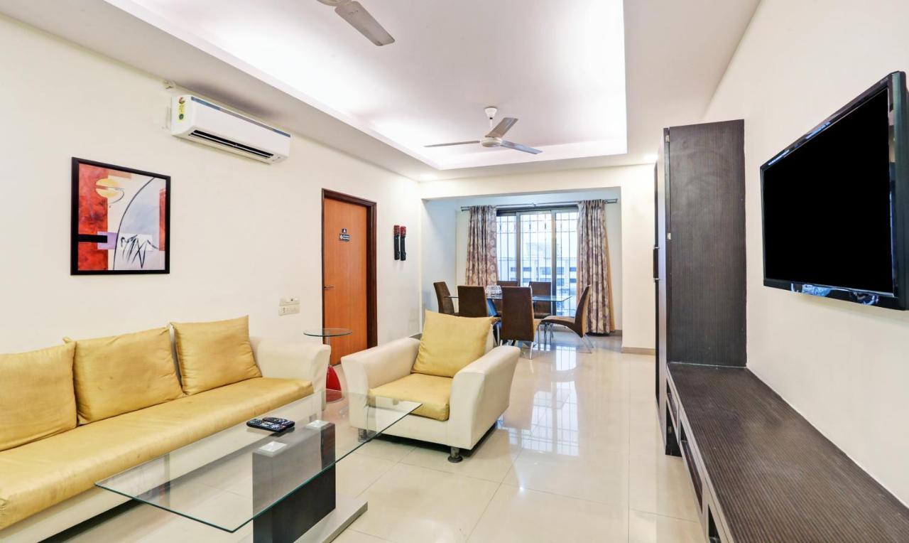 Treebo Trend Bandra Apartments Mumbai Bagian luar foto