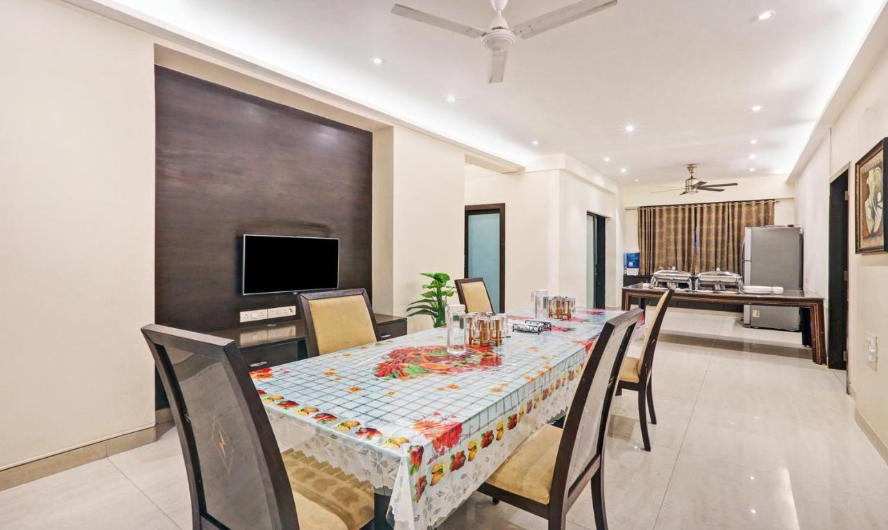 Treebo Trend Bandra Apartments Mumbai Bagian luar foto