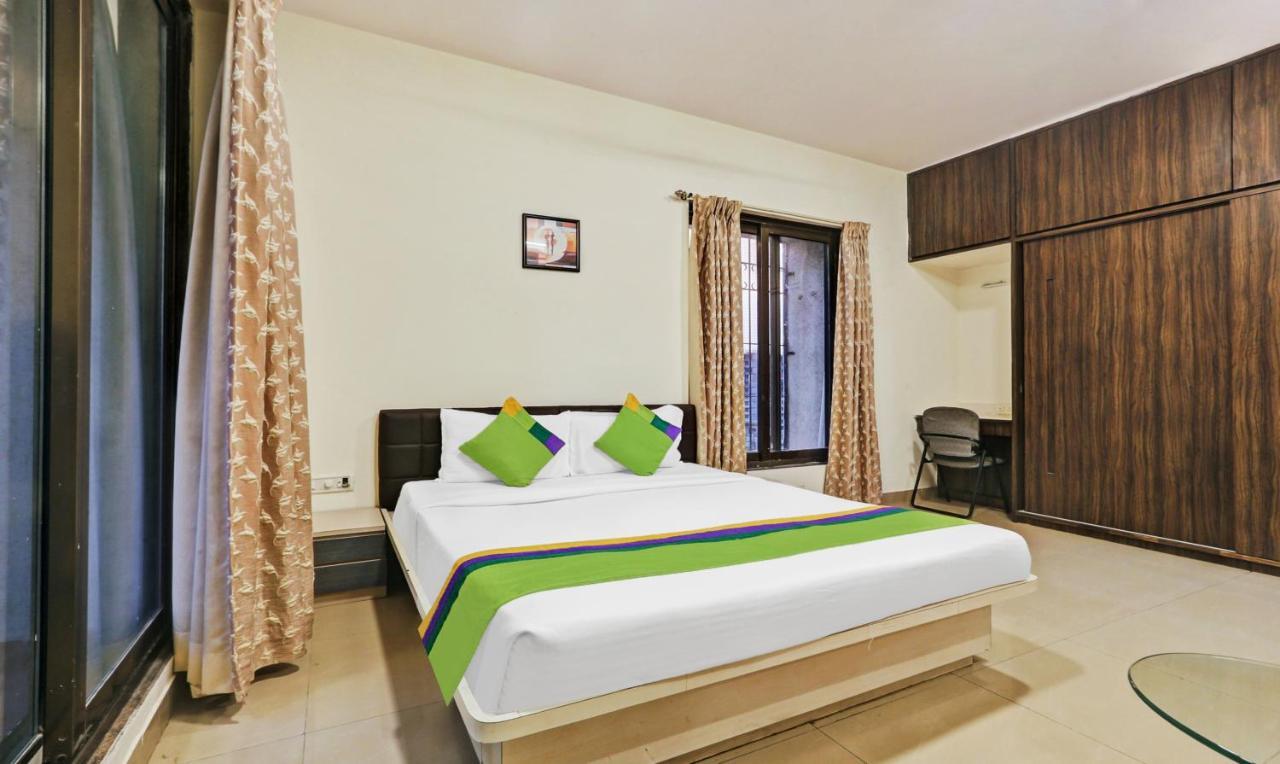 Treebo Trend Bandra Apartments Mumbai Bagian luar foto