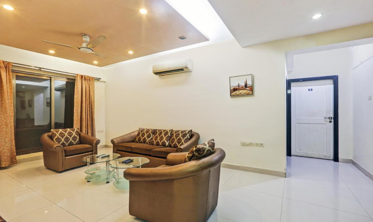 Treebo Trend Bandra Apartments Mumbai Bagian luar foto
